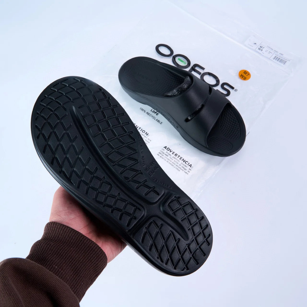 OOFOS Beach Sandals - Lightweight Recovery Shoes Slippers Men Women Soft Bottom Indoor Home Slides Sandals Light Beach Shoe