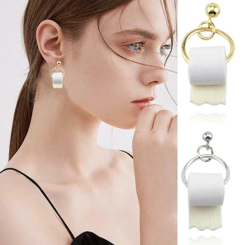 A Pair Creative Funny Toilet Paper Roll Earrings Fashion Tissue Holder Dangle Earrings Ear Studs Women Chic Interesting Jewelry