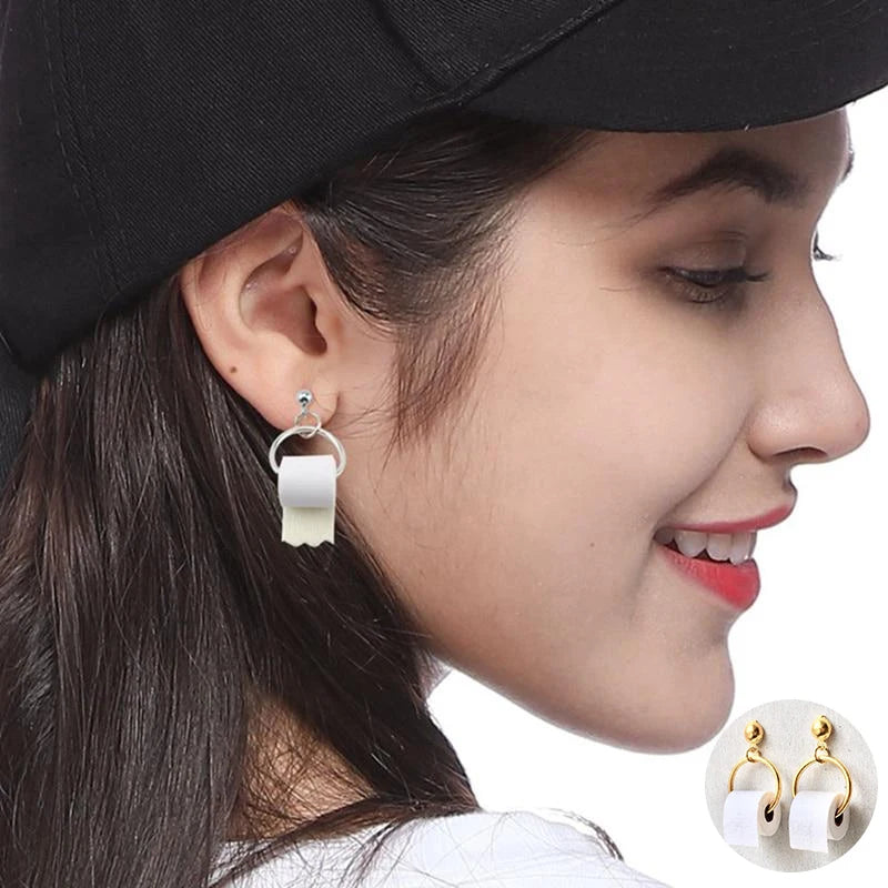 A Pair Creative Funny Toilet Paper Roll Earrings Fashion Tissue Holder Dangle Earrings Ear Studs Women Chic Interesting Jewelry