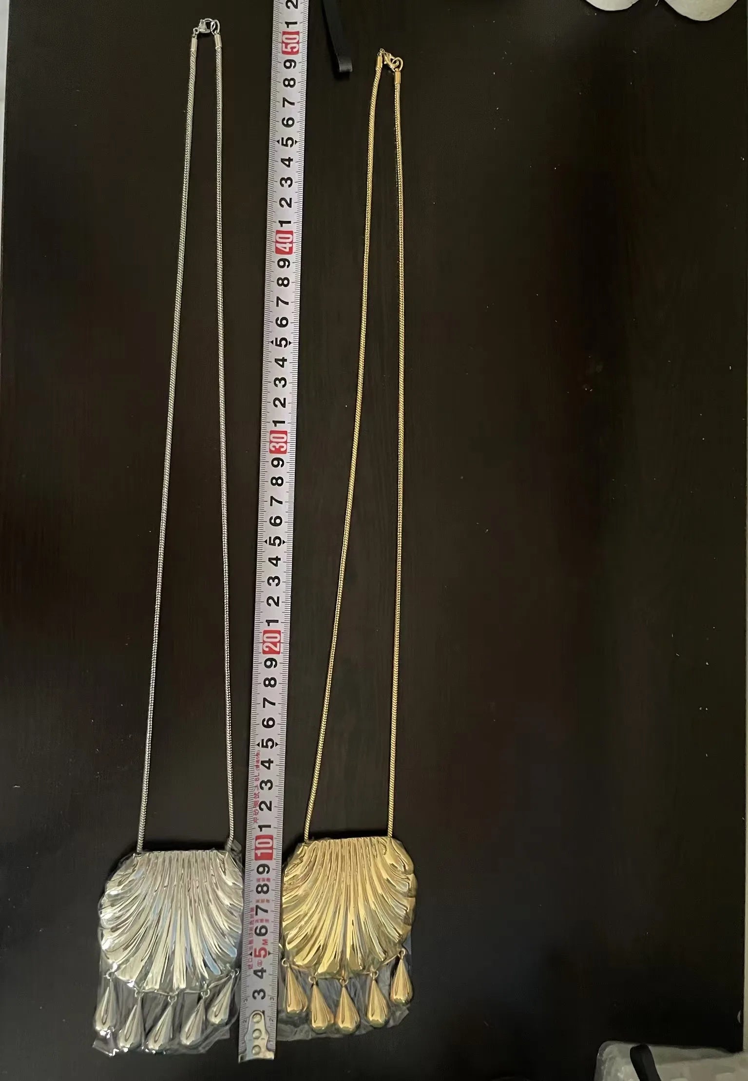 High quality metal shell water drop pendant necklace high-grade back chain cross-body accessories fashion jewelry for women