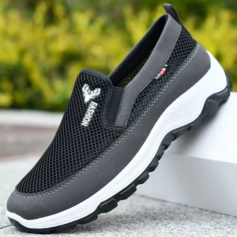 Fashion Summer Shoes Men Casual Shoes Mesh outdoor Breathable Slip-on Flats Men Sneakers Comfortable Water Loafers Zapatillas